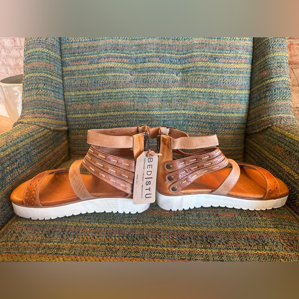 BED|STU Women's Strappy Brown Sandals
